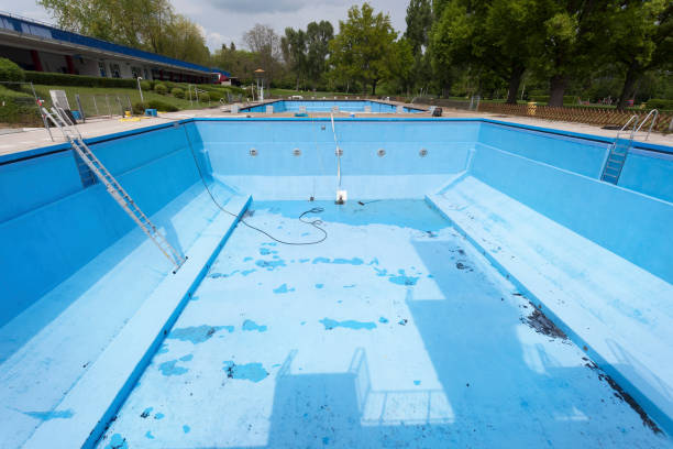 Best Flood restoration services  in Saxonburg, PA